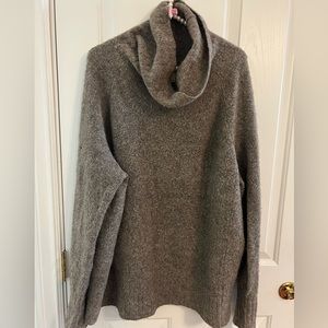 ARITZIA - Community Turtleneck Sweater